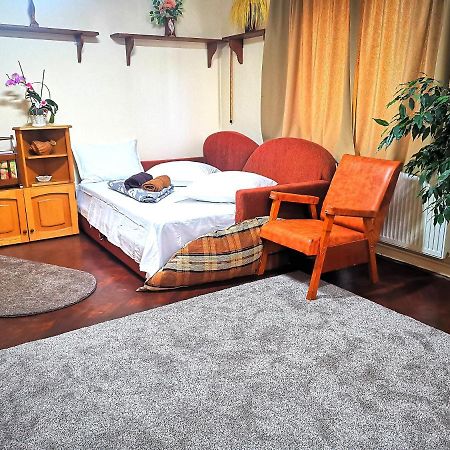 Villa Casa Petrescu Curtea de Argeş Exterior foto